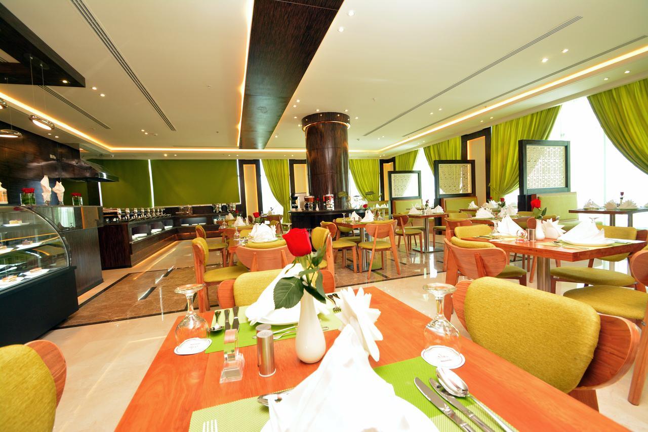 Thwary Hotel Suites リヤード エクステリア 写真