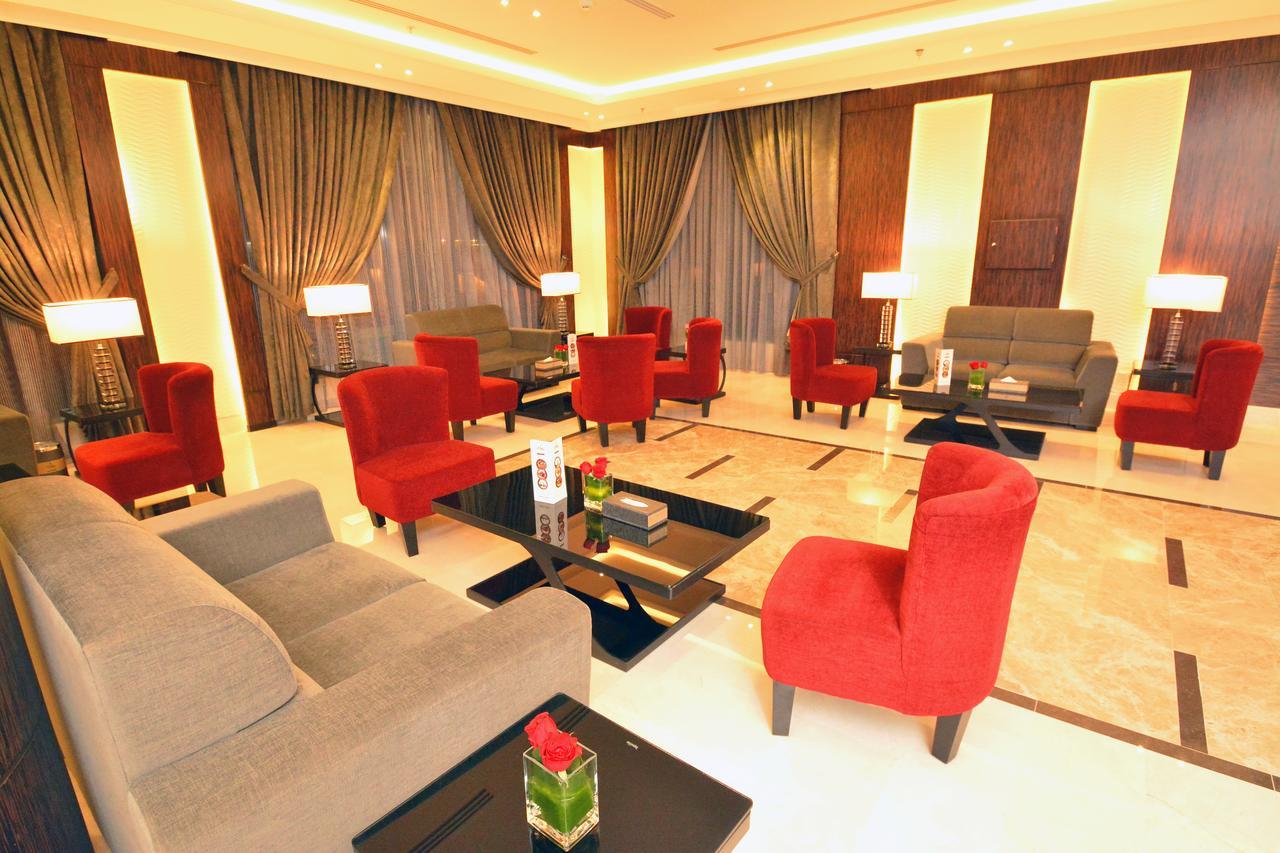 Thwary Hotel Suites リヤード エクステリア 写真