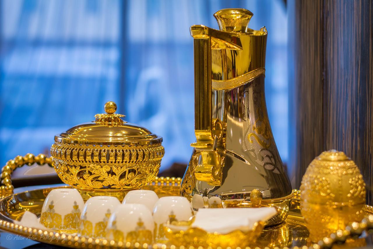 Thwary Hotel Suites リヤード エクステリア 写真